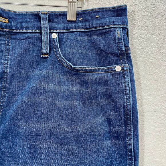 Madewell The Perfect Vintage Jean Women's Size 33 Dark Blue Minimalist Chic - Picture 5 of 12